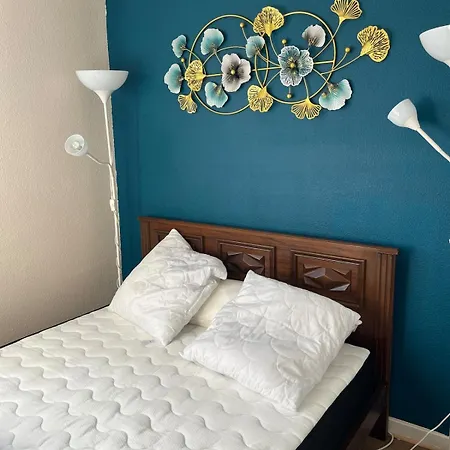 2 Bedroom Apartment, Sleeps 4 Apartman Fleury